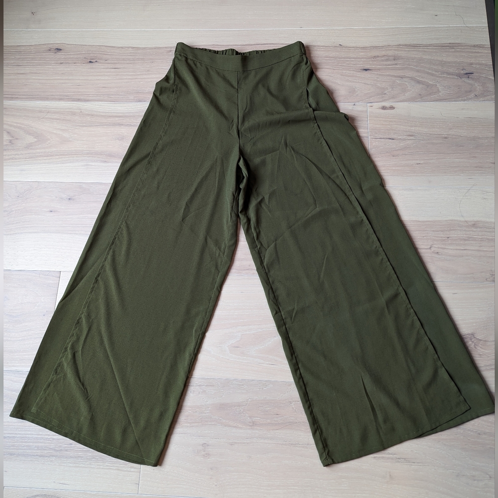 Pink Martini - Olive Green Breezy Pants with Slit - Small